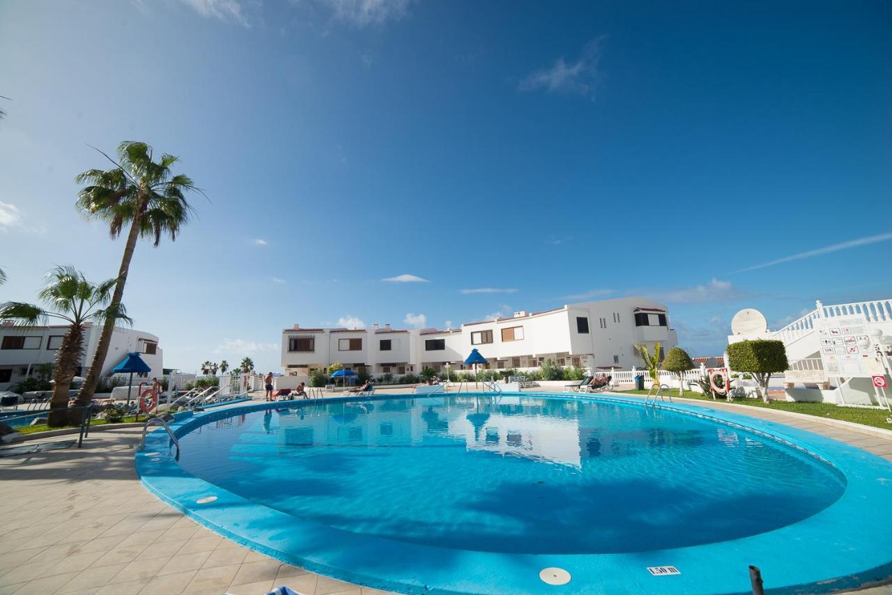 Bungalow Club Atlantis Costa Adeje  Exterior photo